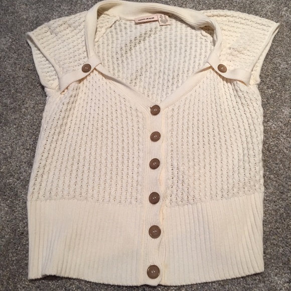 DKNY Jeans cream sweater with great details - Picture 5 of 8